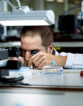 查尔斯·彼得艾伯特-宁波欧米茄售后维修服务中心