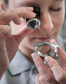 卡罗琳·卡桑德拉-宁波欧米茄售后维修服务中心